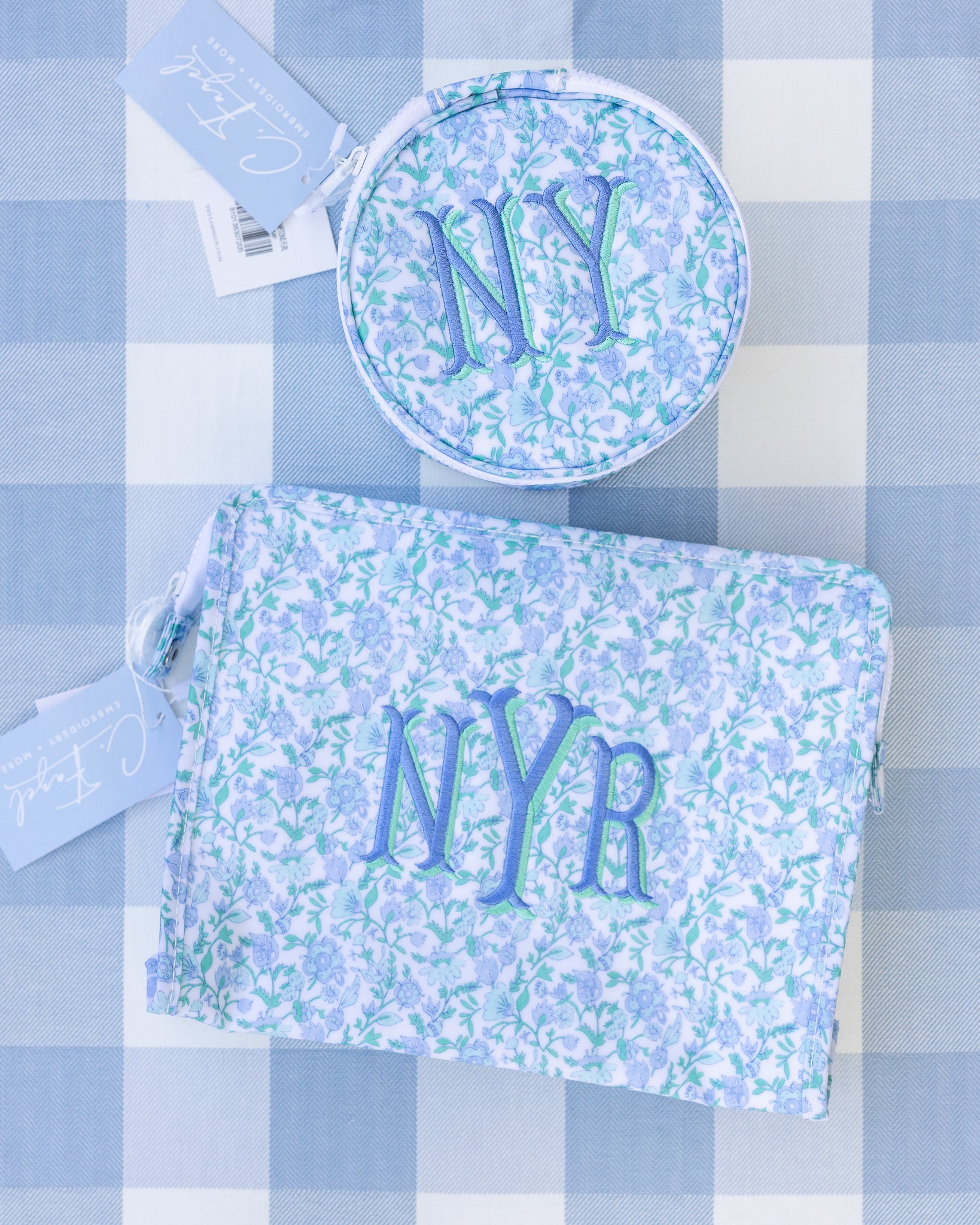 Gingham White TRVL Roundup Jewel Case
