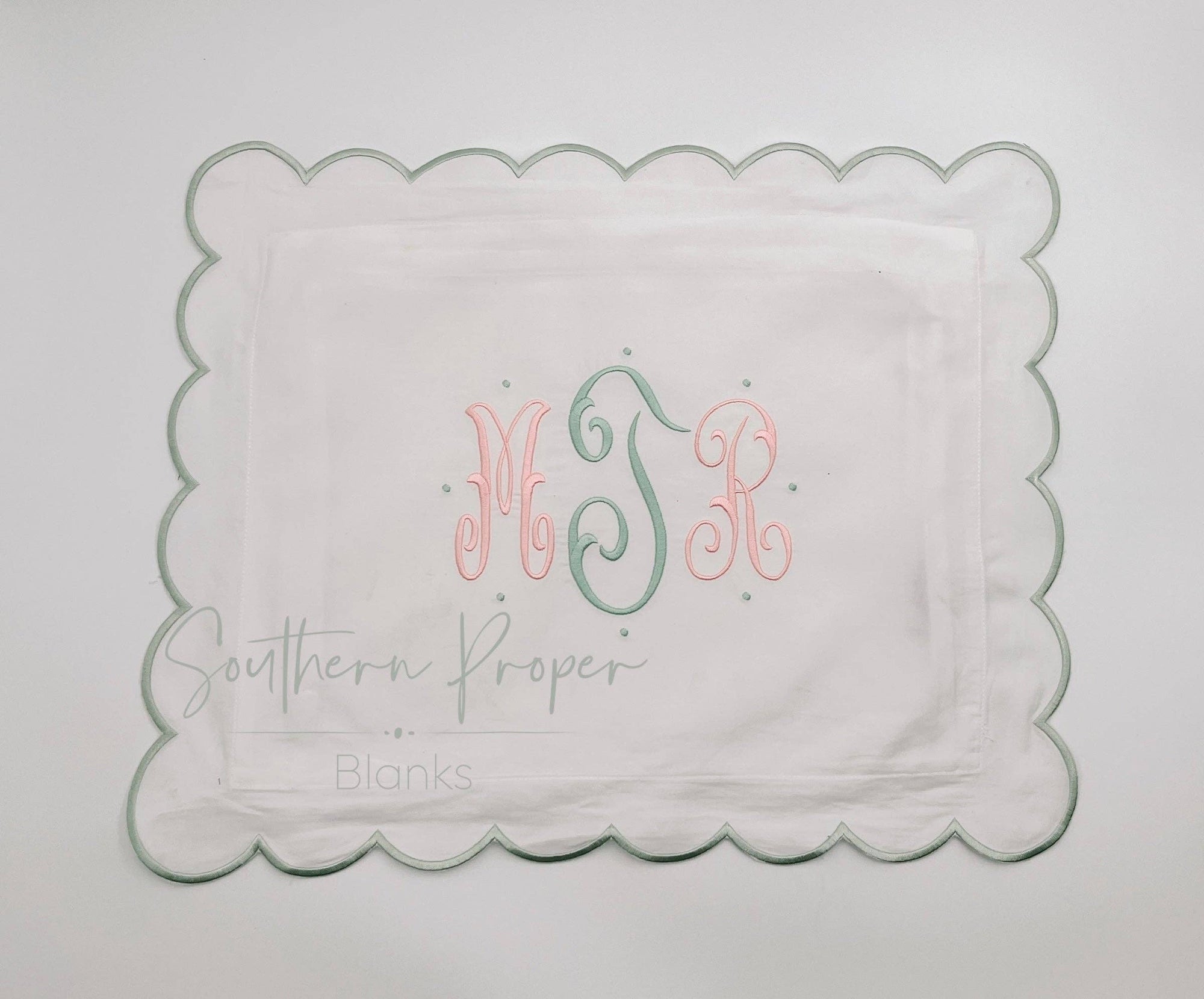Pillowcase - Scalloped edge: Light Pink / 12”x 16”