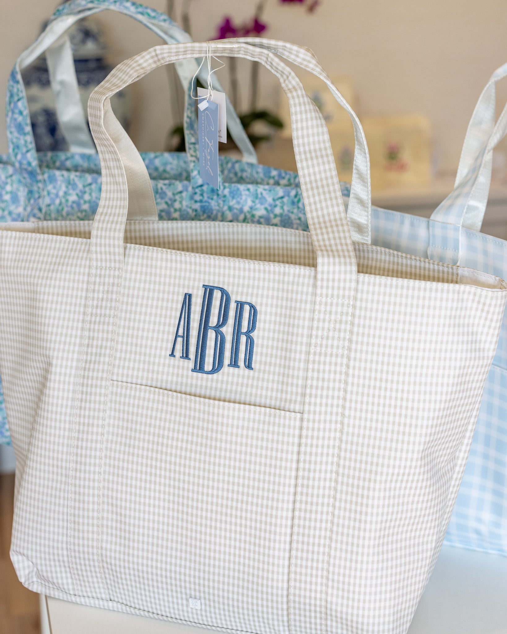 Pearl Gray Gingham Full-Size Backpacker